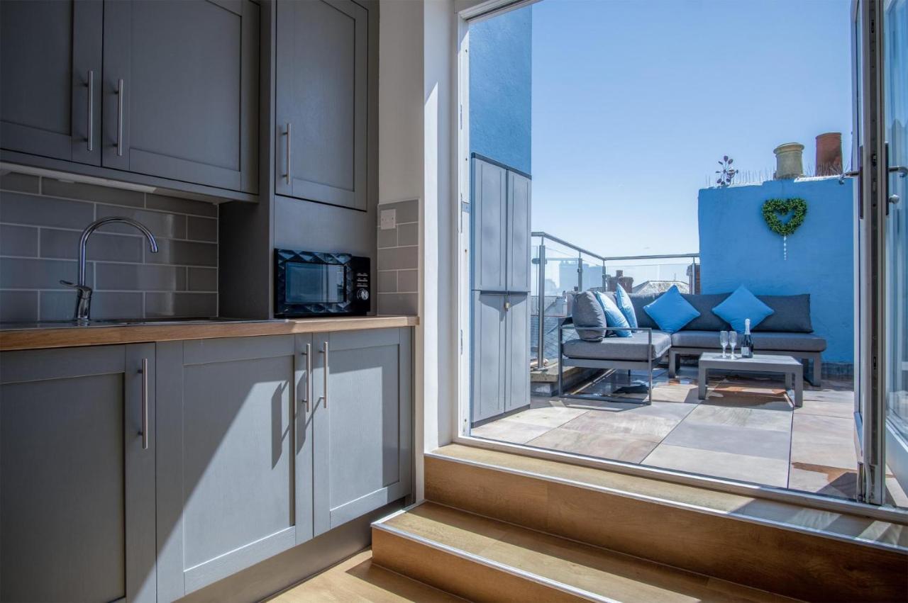 Ramsey Apartment - 2 Bedroom Apartment - Tenby Exterior foto