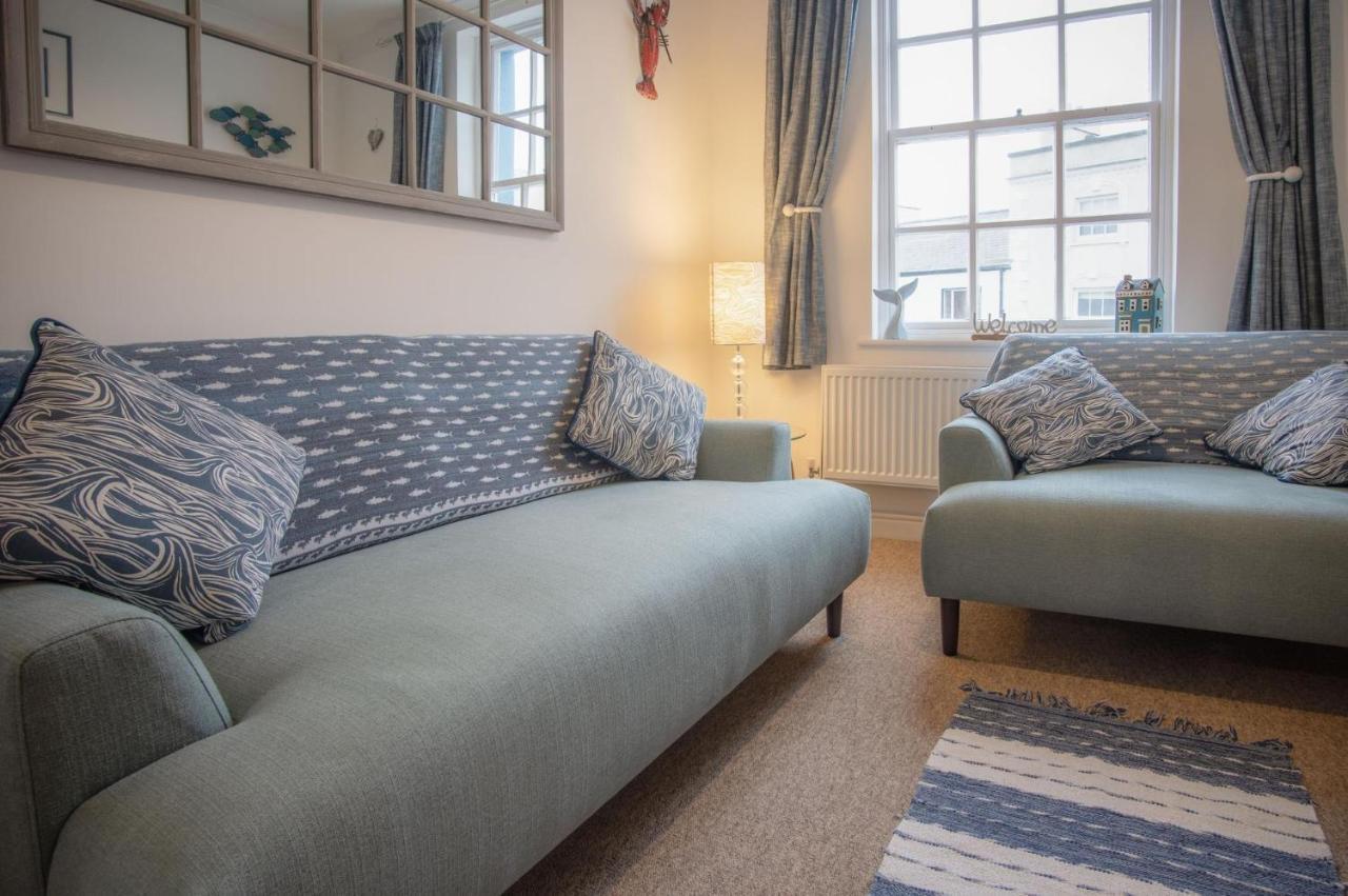 Ramsey Apartment - 2 Bedroom Apartment - Tenby Exterior foto